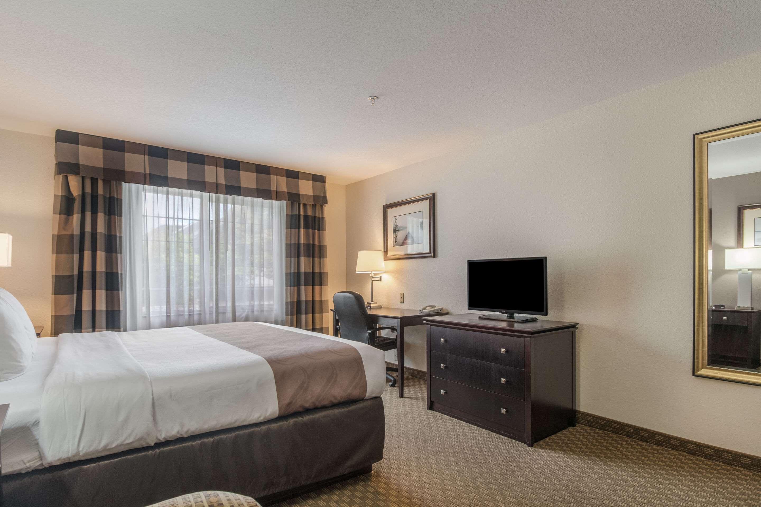 Quality Inn Gresham Exterior photo