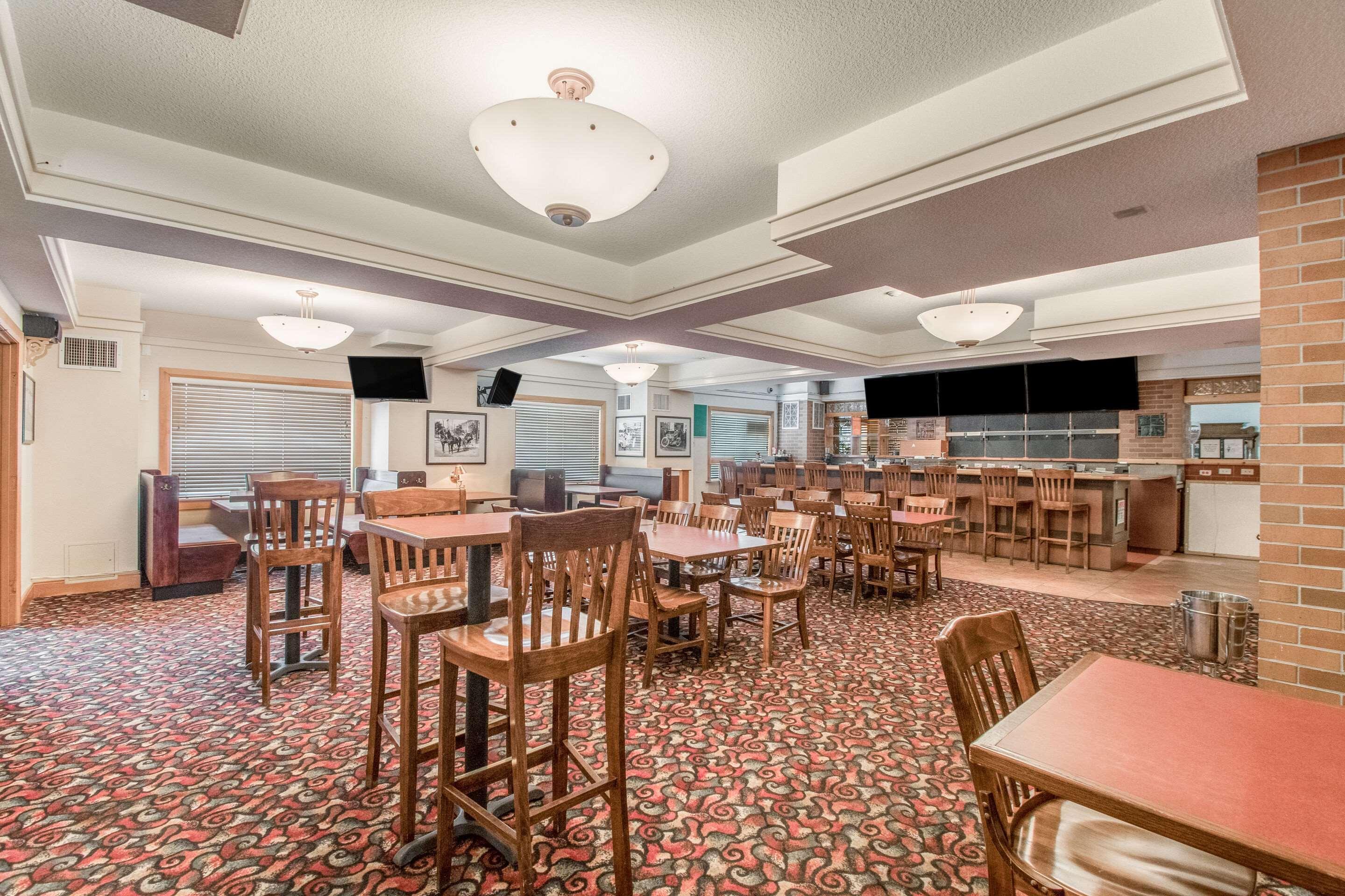 Quality Inn Gresham Exterior photo